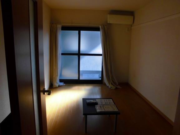 レオパレストレディア301号室 部屋その他