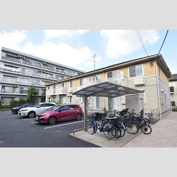 シャルマン・ドミール202号室 外観