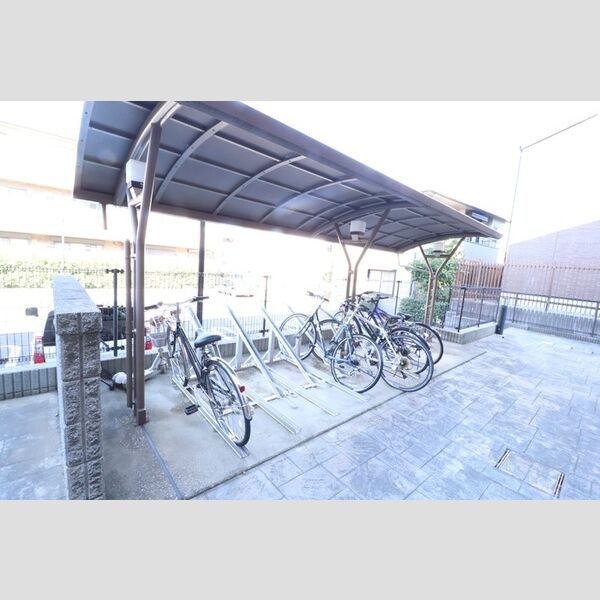 ベルデュール　A・B 駐輪場