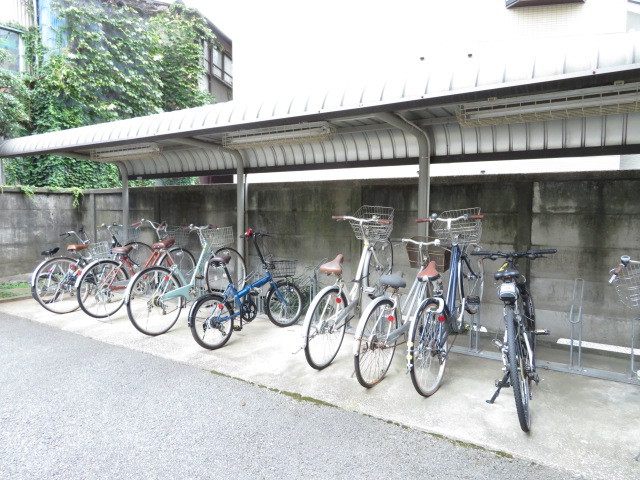 松山堂錦ビル0605号室 駐輪場