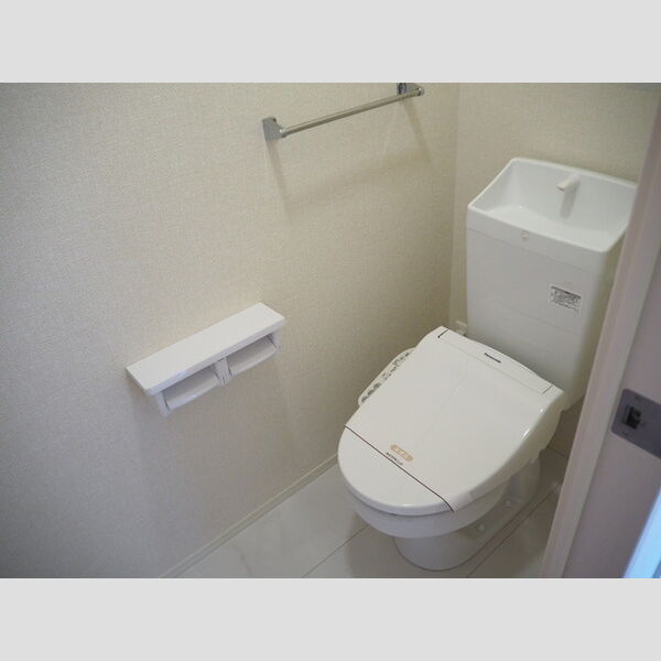 Tortuga　B102号室 温水洗浄暖房便座