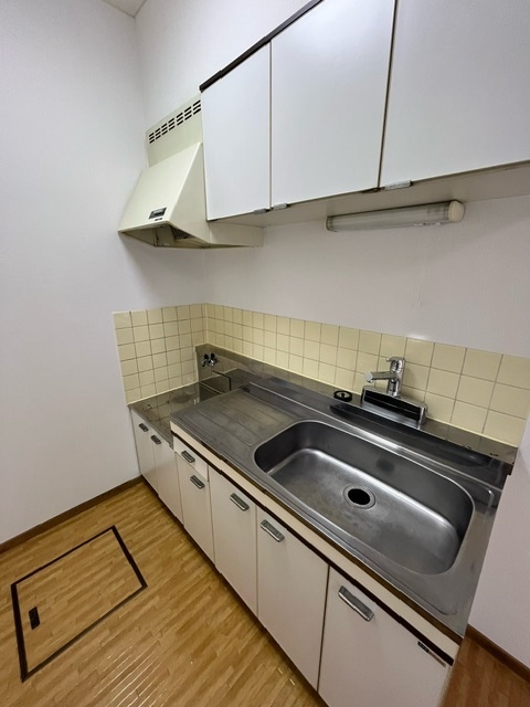 メゾン南大沢ＢB102号室 キッチン