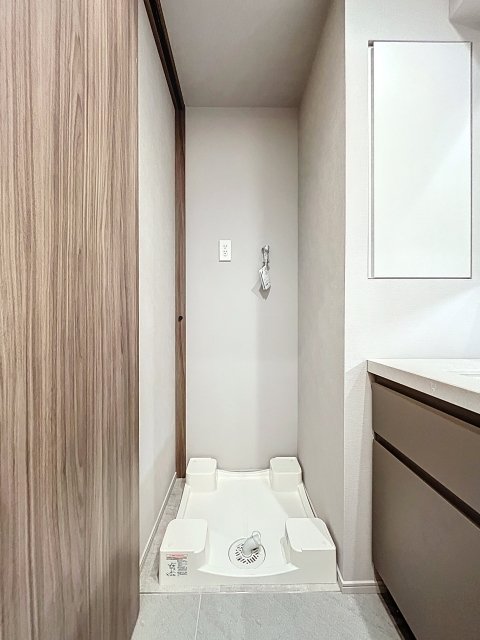 ピアース銀座レジデンス4階 室内洗濯機置場