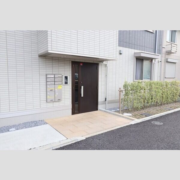 コンフォールクレール エントランス