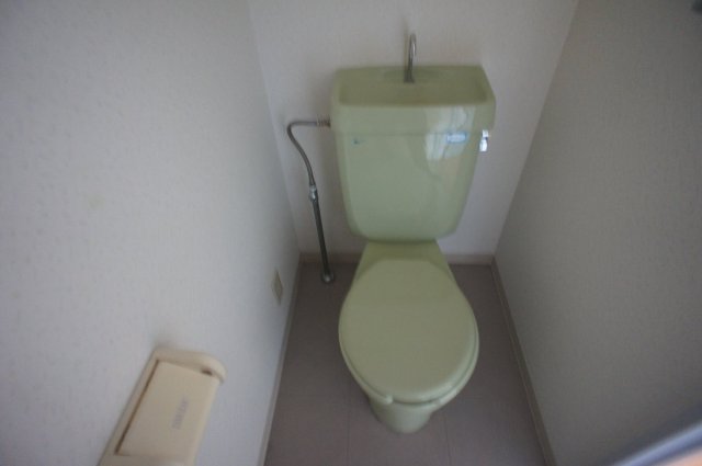 リビエール本郷0803号室 トイレ