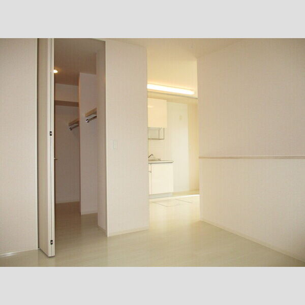 フロレスタ102号室 102(洋室)