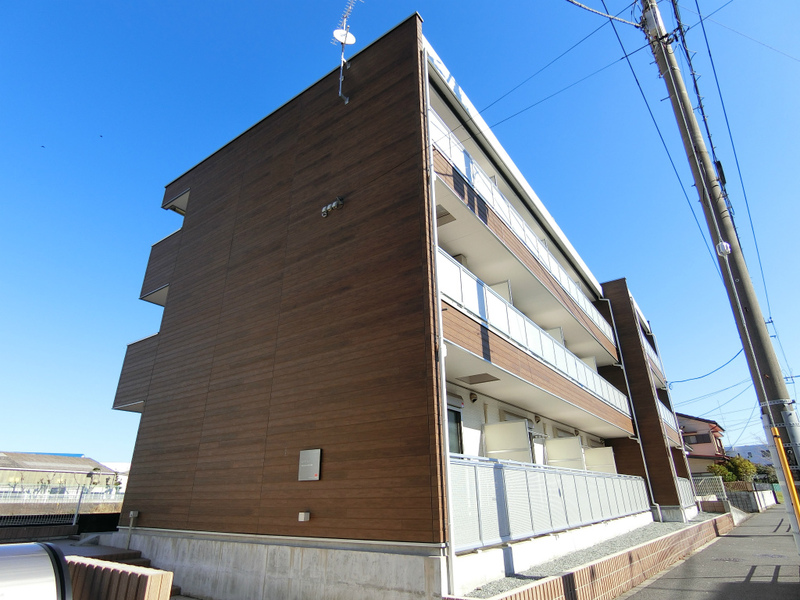 リブリ・ピーチテラス湘南1階 外観