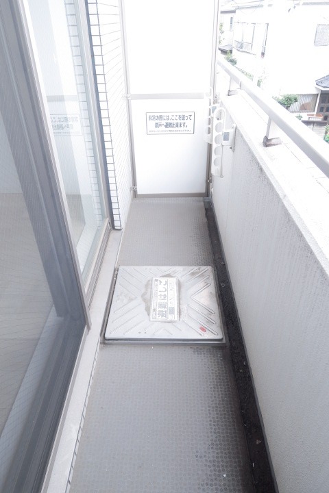 アーデン北沢3階 バルコニー