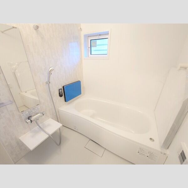 メゾン　ド　カルマン101号室 浴室