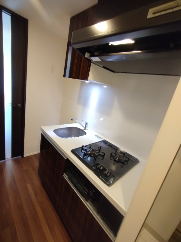 クレイシア横濱阪東橋7階 キッチン