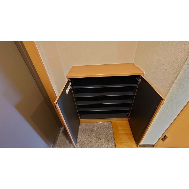 ＯＣＴＯＦＯＬＩＡ0202号室 靴箱