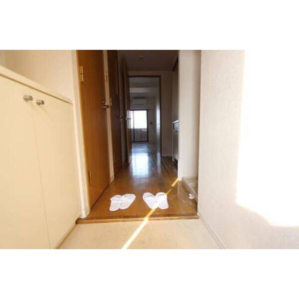 モカネスト久が原 玄関