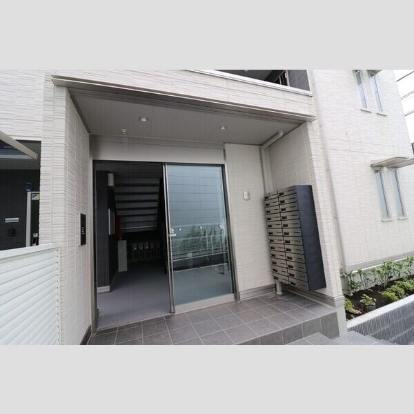 アクトルシェリア エントランス