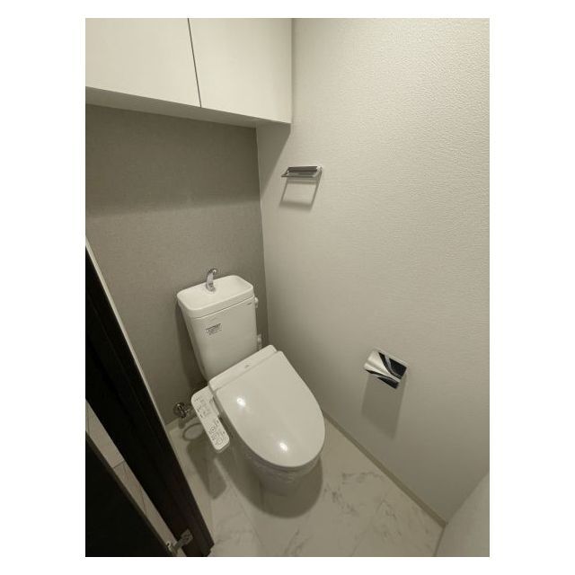 オープンブルーム川口並木1006号室 内観