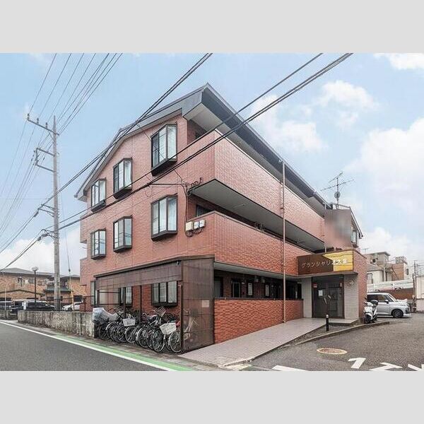 グランシャリオ大宮の外観画像