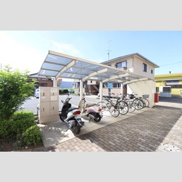 フルール・　ロメリア 駐輪場