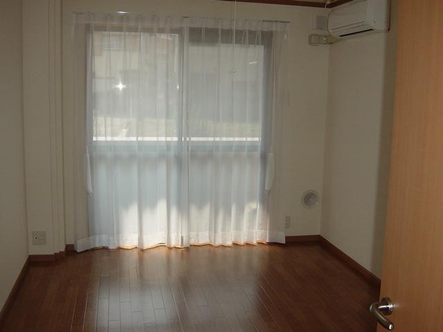 202号室