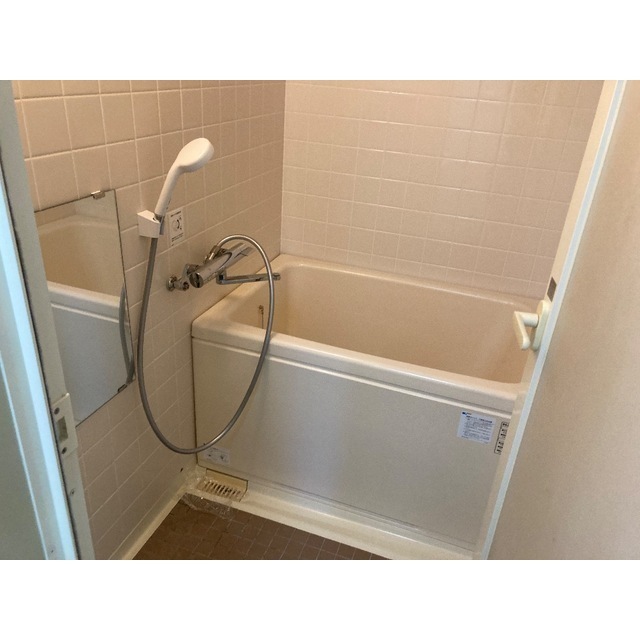 第2成城島田マンション105号室 お風呂