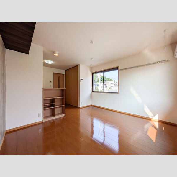 ジュネス・ドミール201号室 リビング