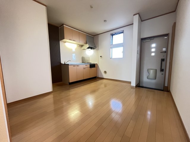 203号室