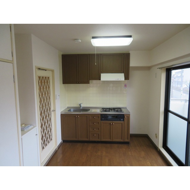 ウィンベルコーラス亀有0202号室 キッチン