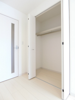 リブリ・Mirei1階 収納