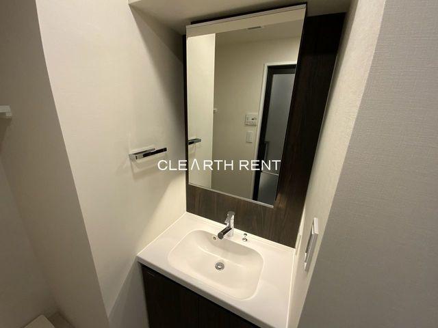 コンシェリア田町4階 オシャレな独立洗面台付き