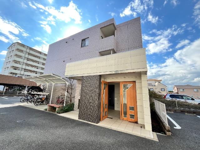 ル・アンジェ 外観写真（昼）