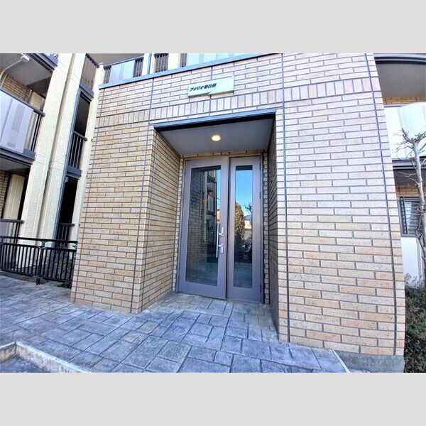 フォリオ春日部 エントランス