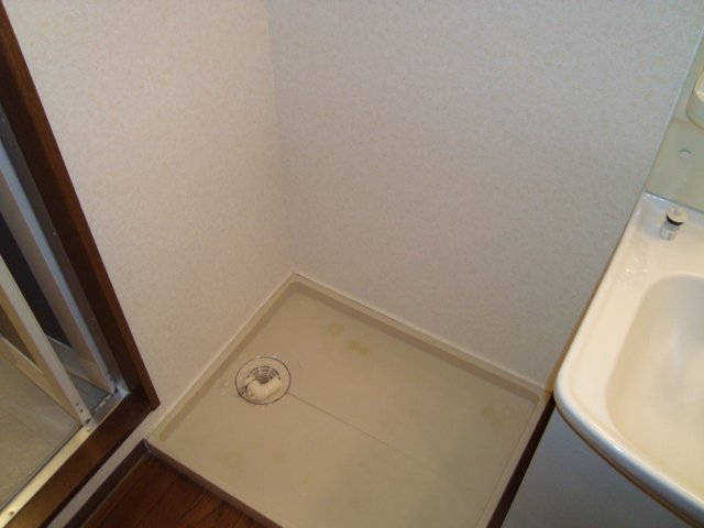 イーストピア 洗濯機置場