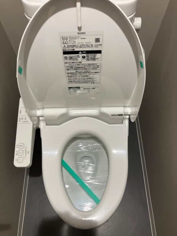 メゾン・ド　千葉3階 玄関