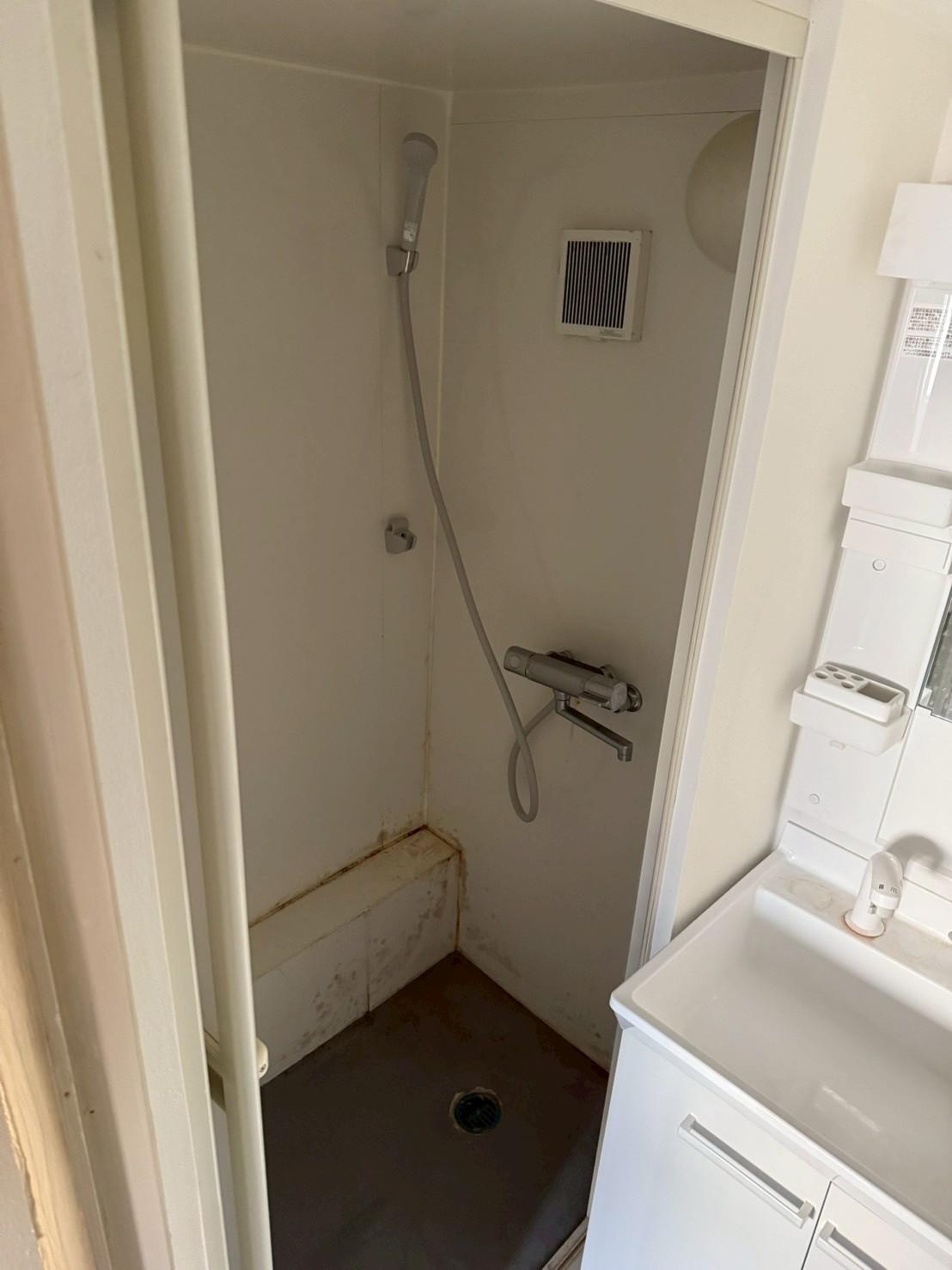 新穎マンション2F号室 シャワー♪