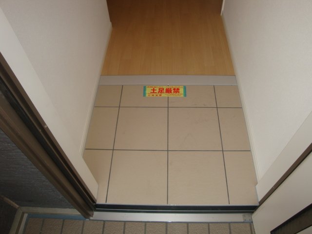 シャトー　ソレイユ 玄関