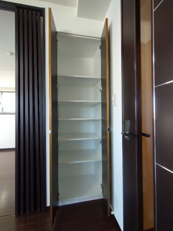 パレステュディオ四谷 収納