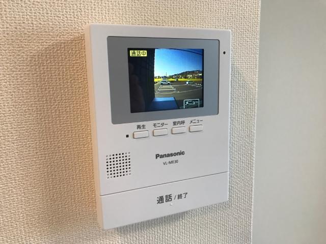 ミル・デュー泉205号室 カメラ付インターホン（イメージ）