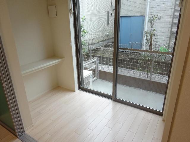 エルフェイム106号室 インナーテラス