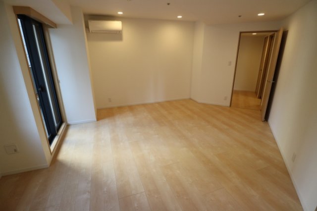 ミレニアムガーデンコート206号室 同建物別部屋の参考画像