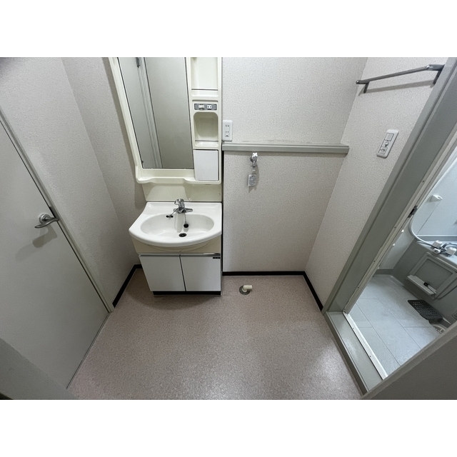 志木メゾネット B 独立洗面台