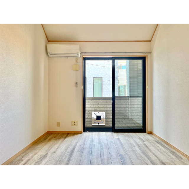 ミル　シャンブル206号室 ☆洋室7.5帖