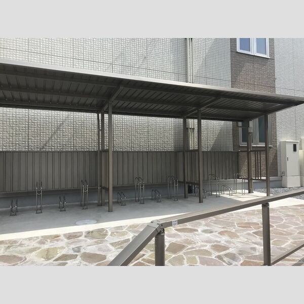 ソラーレ　壱番館 駐輪場