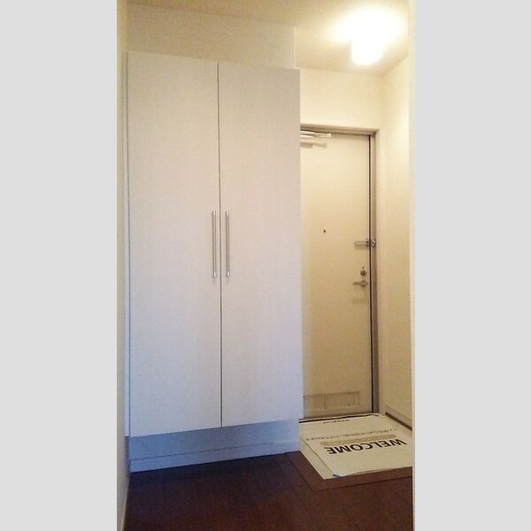 リヴェール星久喜 玄関