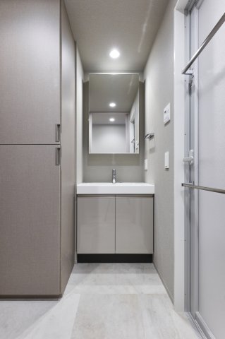 プラウドフラット四谷三丁目501号室 同建物別部屋の参考画像