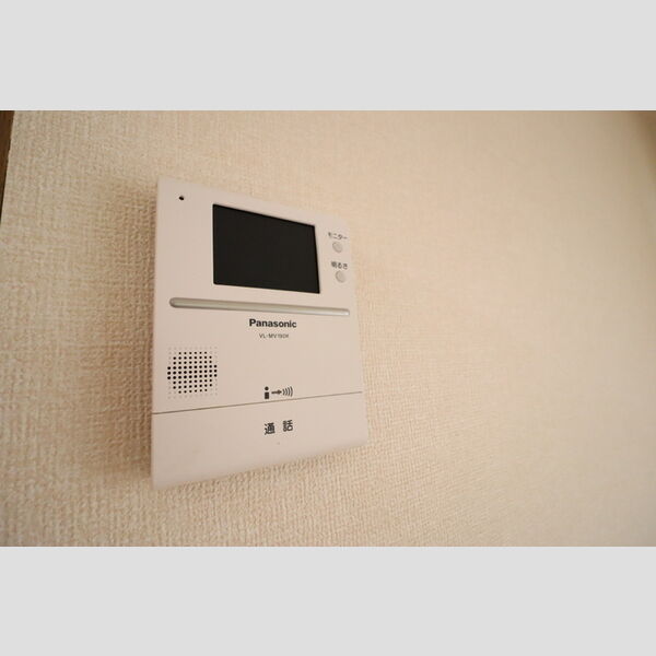 パークメゾン　A102号室 同建物別部屋の参考画像