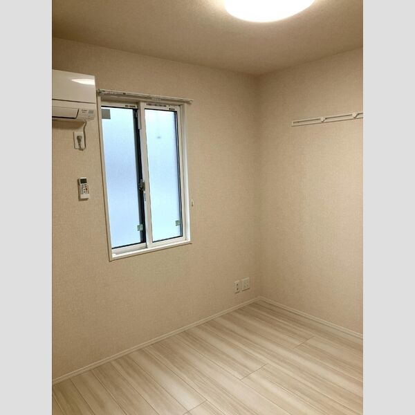 グランソレイユ106号室 洋室①