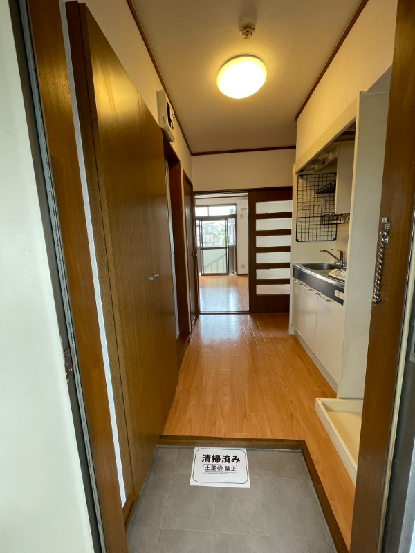 エステート長津田Ⅱ2階 玄関