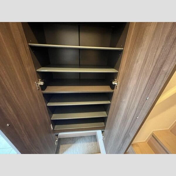 サフィール富士見台 シューズボックス