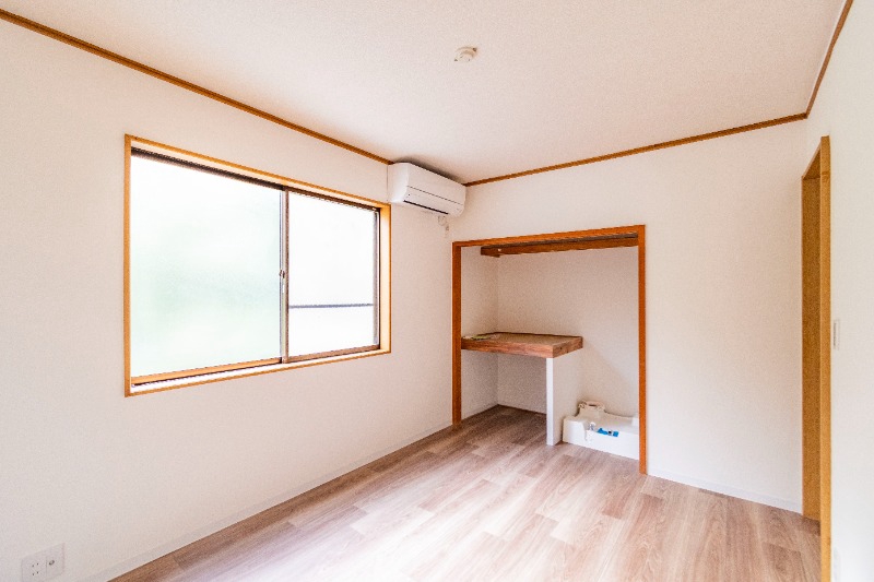 ガーデン三ケ島 内観