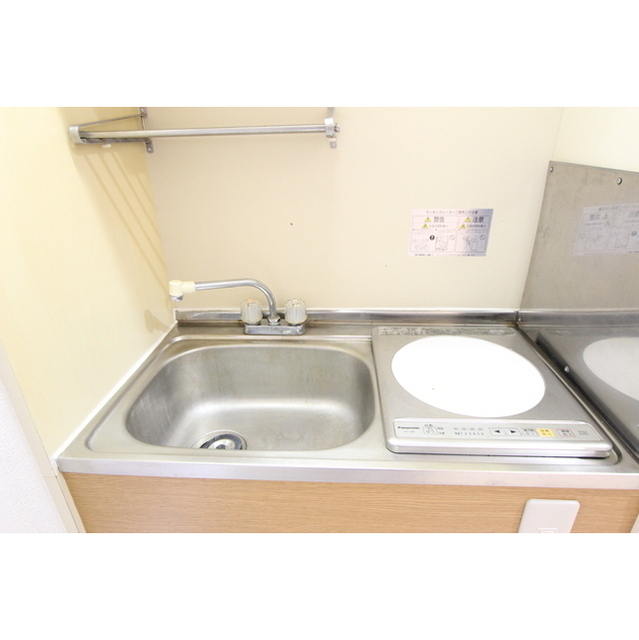 アクセス札場町 キッチン