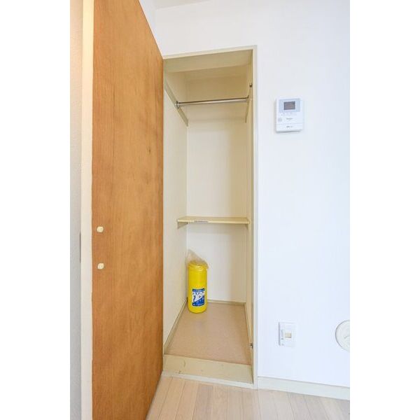 レオパレスブランカ0204号室 収納