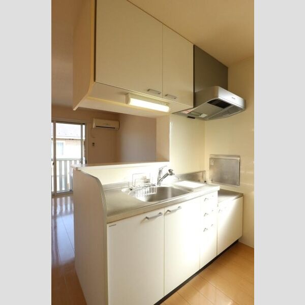 トレグラース　A棟 対面キッチン